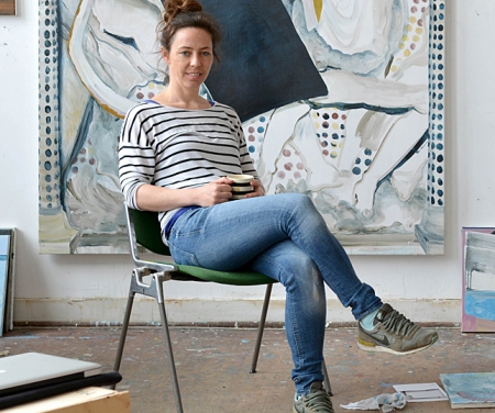 Het romantische idee van de hele dag alleen in je atelier werkt niet meer - interview